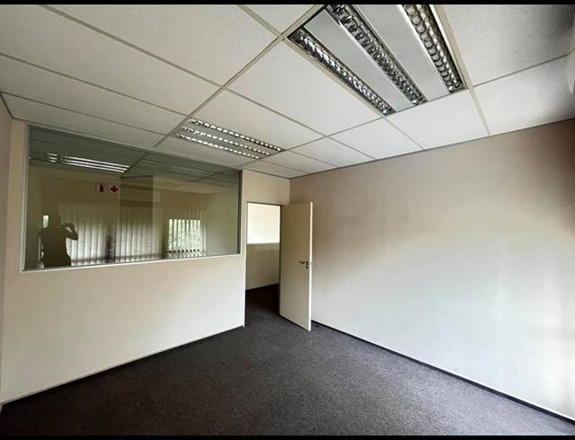 BUSINESS PROPERTY TO RENT IN MEYERSDAL